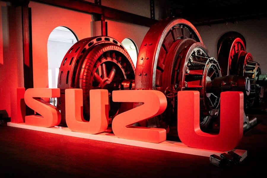 Mesa de trabajo 1 isuzu baja